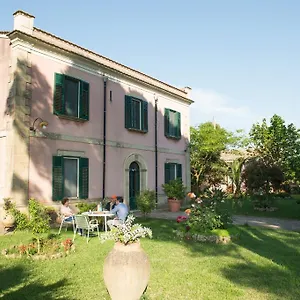 Ai Cipressi Couette-café